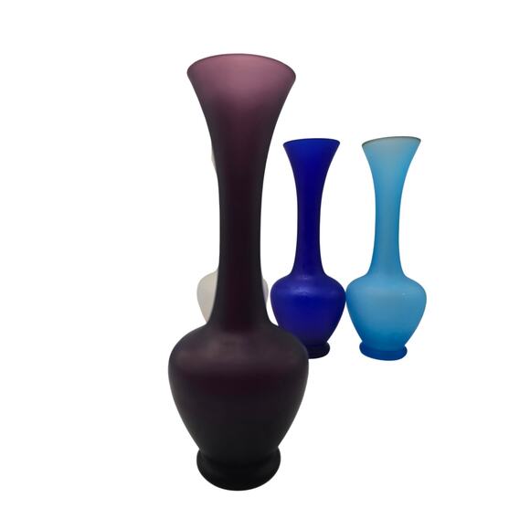 Set of 5 Colored Satin Glass Bud Vases 7.5" Tall EUC - Picture 5 of 12